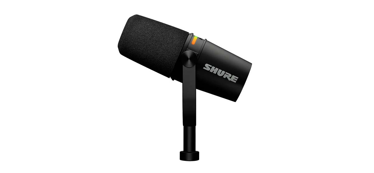 Shure MV7+ Lebanon front Shure MV7+ Lebanon